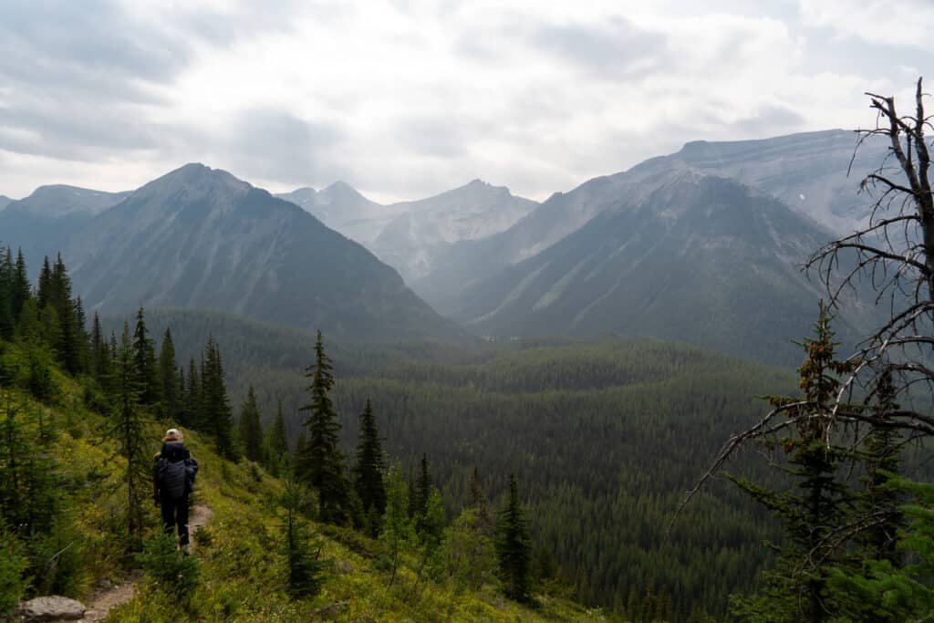 Sunshine village to magog Lake camground