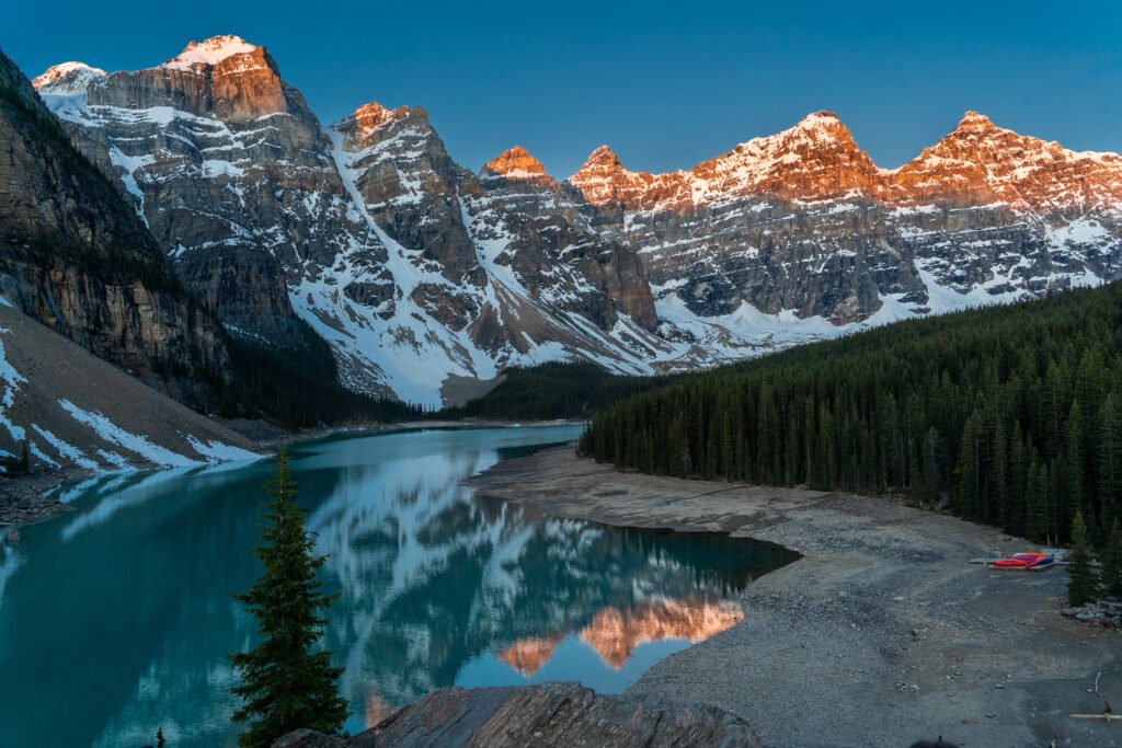 Lake Moraine Sunrise Guide